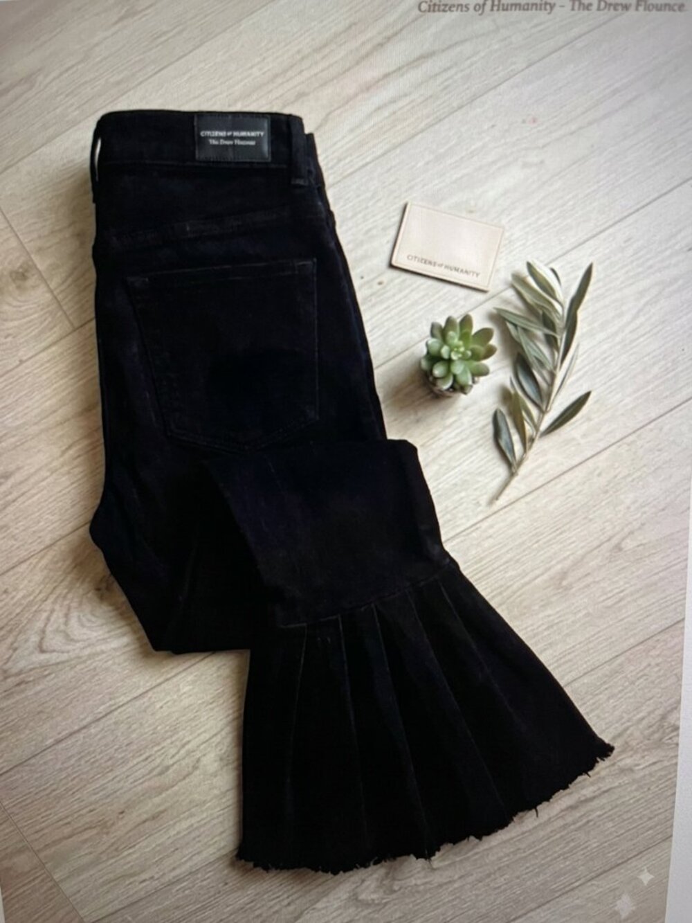 Citizens of Humanity The Drew Flounce Frayed Hem Flared Jeans Black Size 25